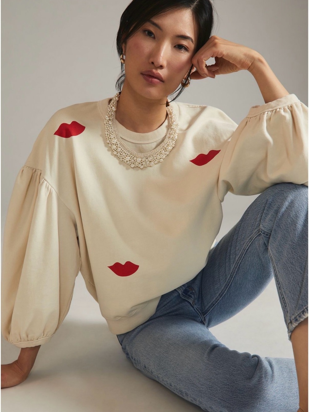 Clare V Cream Puff-Sleeve Sweatshirt with Red Lip Motifs
